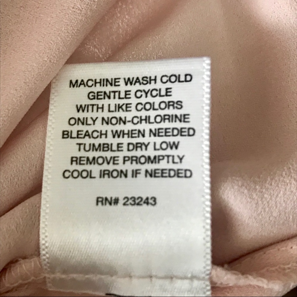 New York & Co Medium Pink button down blouse - Picture 5 of 5